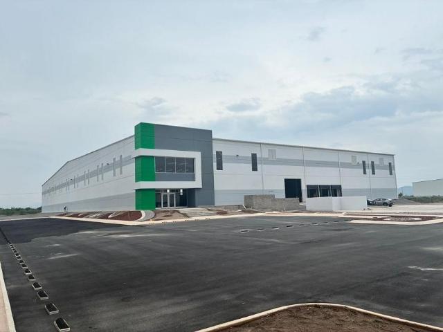 Bodega Industrial en San Luis Potos? de 6,523 m2 con altura libre de 9.14 m