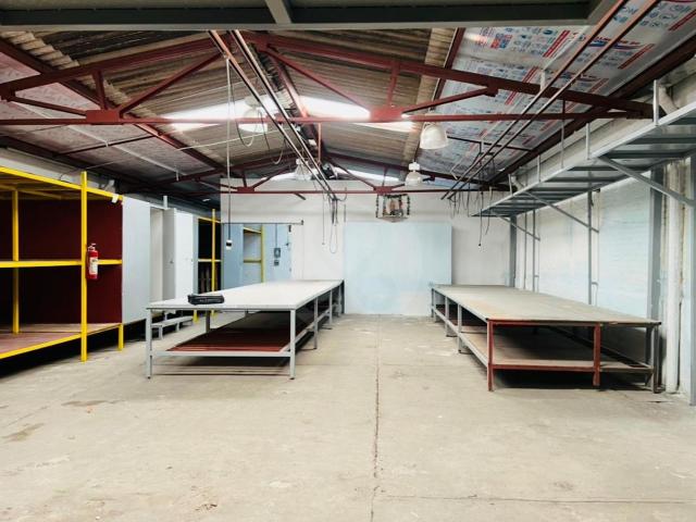 Bodega Indusrtial en venta en Arboledas del Sur