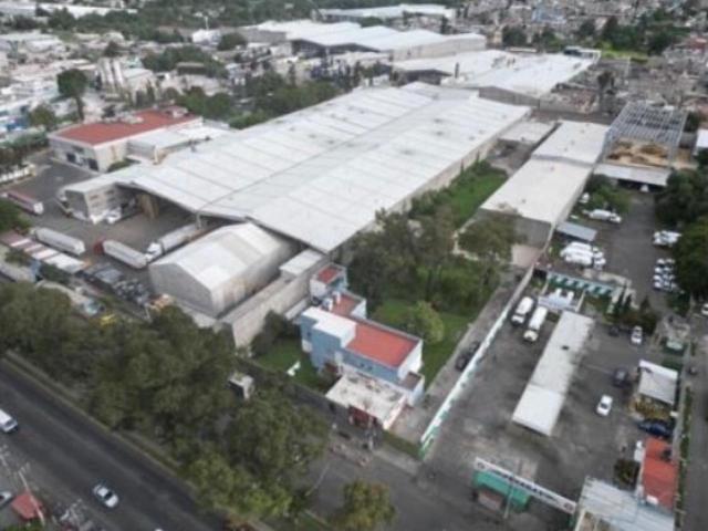 Bodega Los Reyes La Paz 3500m2 con posibilidad a 5500m2 y 9m de Altura