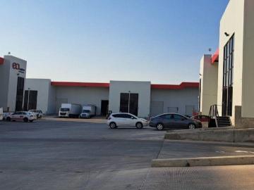 Bodega/ Nave Industrial en Quer?taro Guanajuato