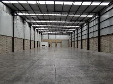 Bodega Nueva a un costado del Aeropuerto Internacional de Guadalajara
