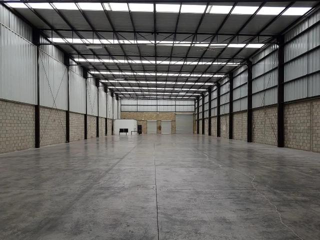 Bodega Nueva a un costado del Aeropuerto Internacional de Guadalajara