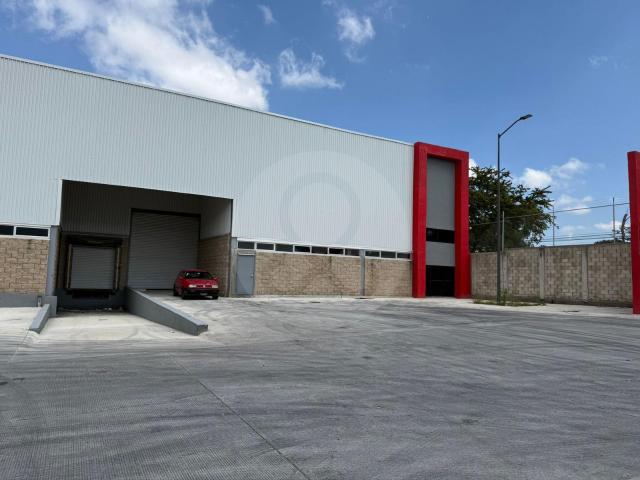 BODEGA PARQUE INDUSTRIAL EN RENTA LOMAS DE SAN PEDRITO TLAQUEPAQUE