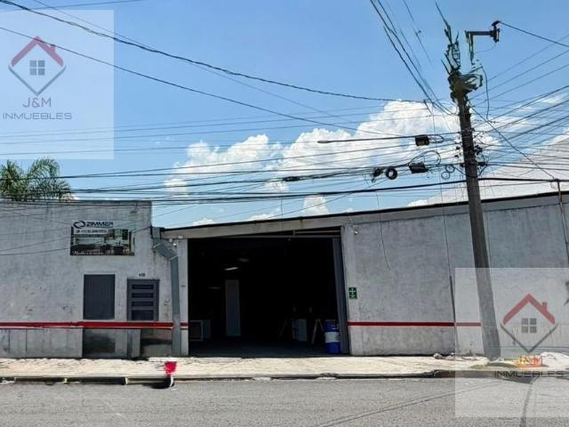 Bodega / Taller con oficina y ba?os
