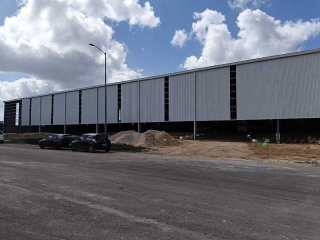 Bodega/Nave Industrial en renta, 8,000 m2