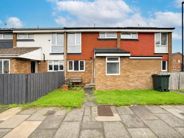 Bodmin Close, Wallsend 3 bed terraced house to rent £945 pcm £218 pw