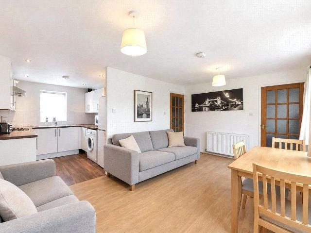 Bodnant Gardens, Raynes Park SW20, 4 bed terraced house to rent, £2,600 pcm | PrimeLocation