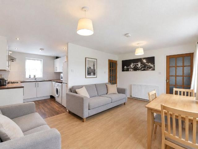 Bodnant Gardens, Raynes Park SW20, 4 bed terraced house to rent, £2,700 pcm | PrimeLocation