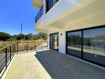Bodrum Adabükü Plajlara Yakın 450m2 Müstakil Parsel İçinde Villa