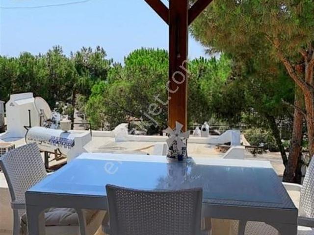 Bodrum Akyarlar'da Plaja Yakın,deniz Manzaralı Satılık Villa !
