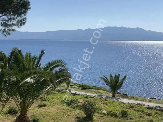 Bodrum Akçabük Tatil Köyü Nde Denize Sıfır Kat Mülkiyeti Tapulu