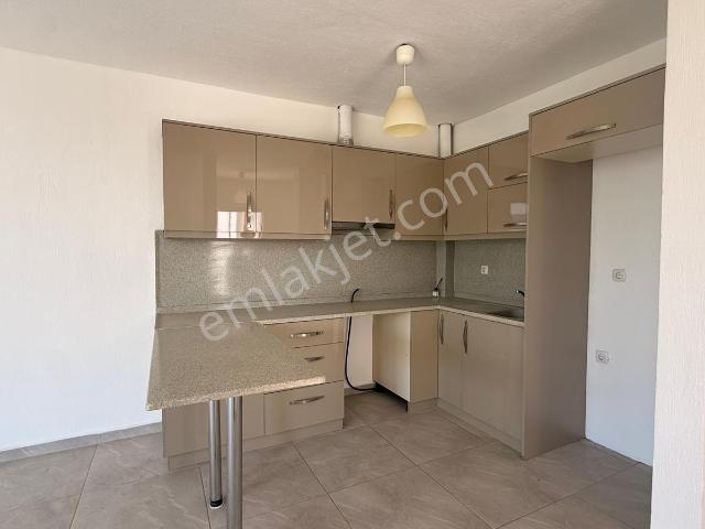 Bodrum Alt Konacık 3+1 Kiralık Daire/ofis