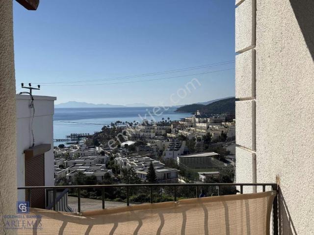 Bodrum Asarlık'ta Satılık 2+1 Deniz Manzaralı Daire