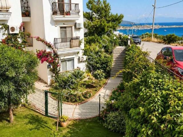 Bodrum Asarlık'ta Satılık Manzaralı Daire