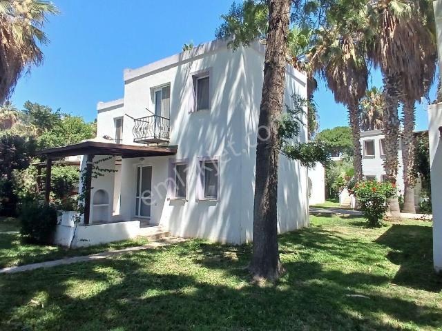 Bodrum Avta Tatil Köyü'nde Satılık Dubleks Devremülk