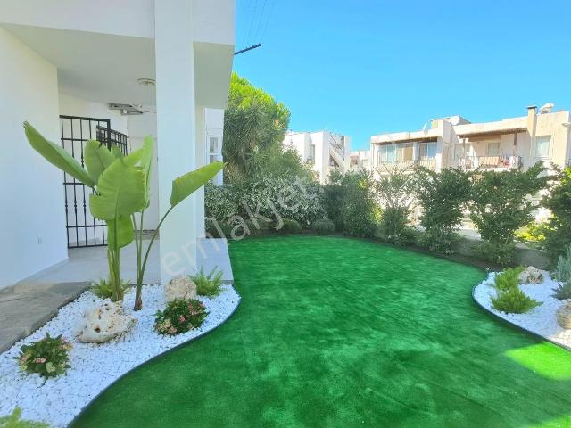 Bodrum Bitez 2+1 Bahçe Katı Daire