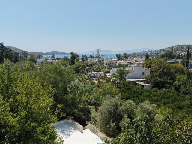 Bodrum Bitez’de Denize 300 M – 1000 M² İmarlı Arsa & 2 Ev