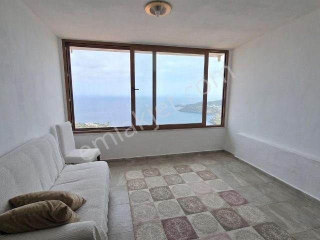 Bodrum Gökçebel Muhteşem Deniz Manzaralı Tek Tapuda 2 Daire 1+1