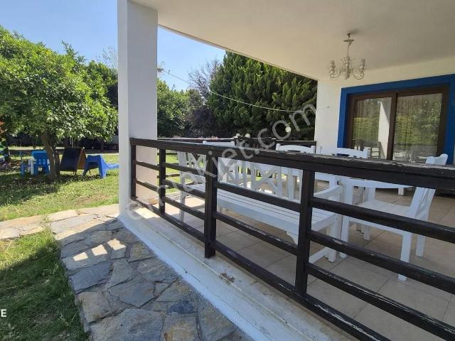 Bodrum Gölköy'de Bahçe Katı Daire: Teraslı Ve Eşyalı Tatil Evi