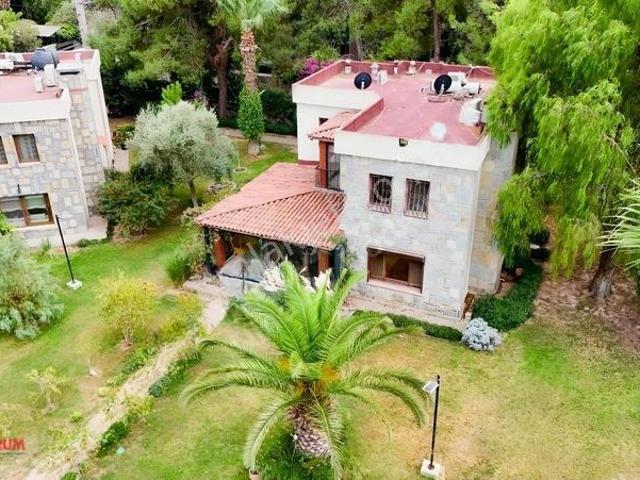 Bodrum Gölköyde Denize 300 Metre 4+1 Kış Bahçeli Kiralık