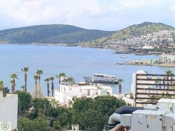 Bodrum Gümbet'te Deniz Manzaralı Havuzlu Site İçinde Satılık 1+0 Stüdyo Daire