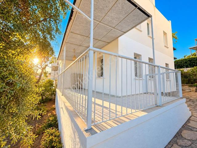 Bodrum Gümbette Satılık Daire Denize 100 Metre Büyük Bahçeli Ev