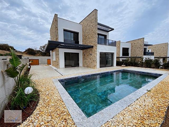 Bodrum Yalıkavak'ta Satılık Özel Havuzlu Tam Müstakil 3+1 Villa