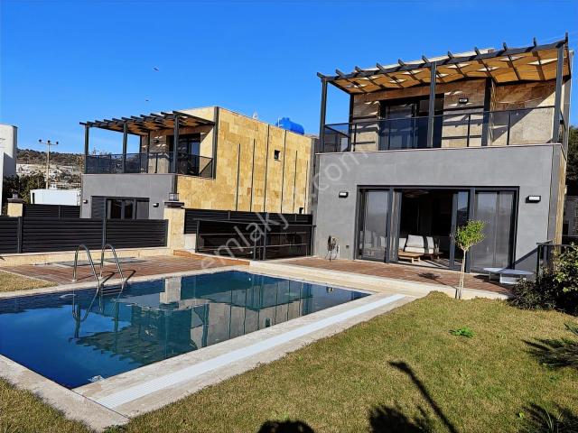 Bodrum Gümüşlükte Satılık 4+2 Müstakil Havuzlu Lüks Sıfır Villa