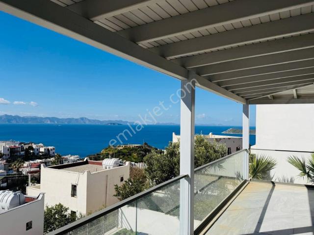 Bodrum Gümüşlük Deniz Manzaralı Satılık 3+1 Villa