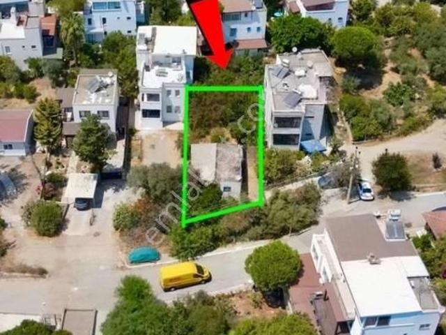 Bodrum Gümüşlük Merkezde Müstakil Bahçeli 2+1 Daire