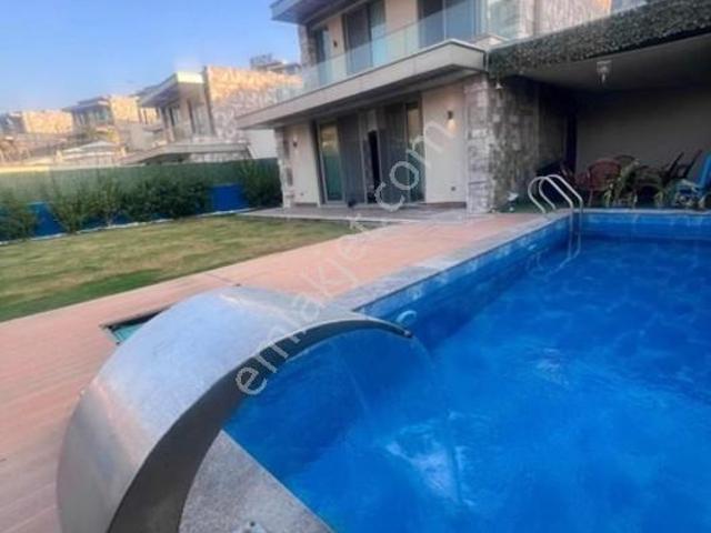 Bodrum Gümüşlük Müstakil Havuzlu Siteiçi Senelik Kiralık Villa
