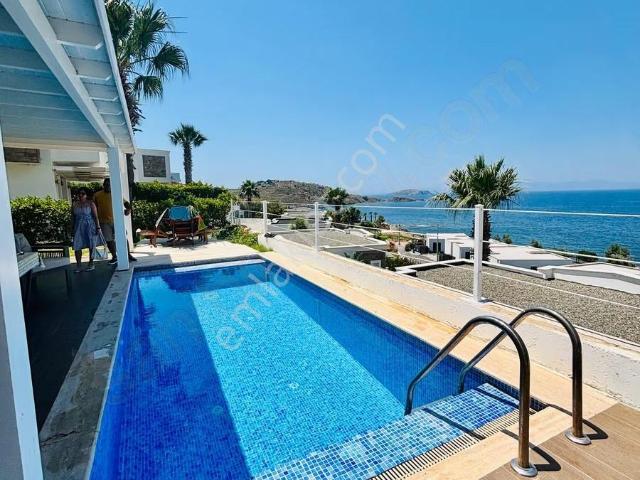 Bodrum Gümüşlük' Te Deniz Manzaralı Havuzlu Villa