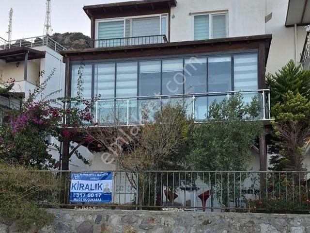 Bodrum Gündoğan Deniz Manzaralı Eşyalı Yıllık Kiralık Tripleks
