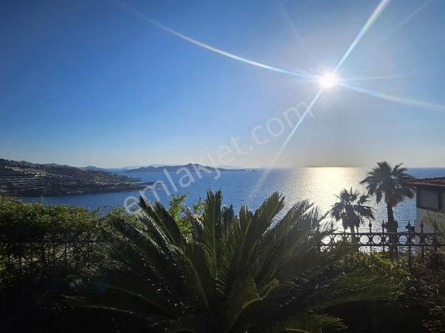 Bodrum Gündoğan Onurkent Sitesinde Kiralık Müstakil Ev