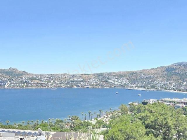 Bodrum Gündoğan'da Full Deniz Manzaralı 3+1 Villa