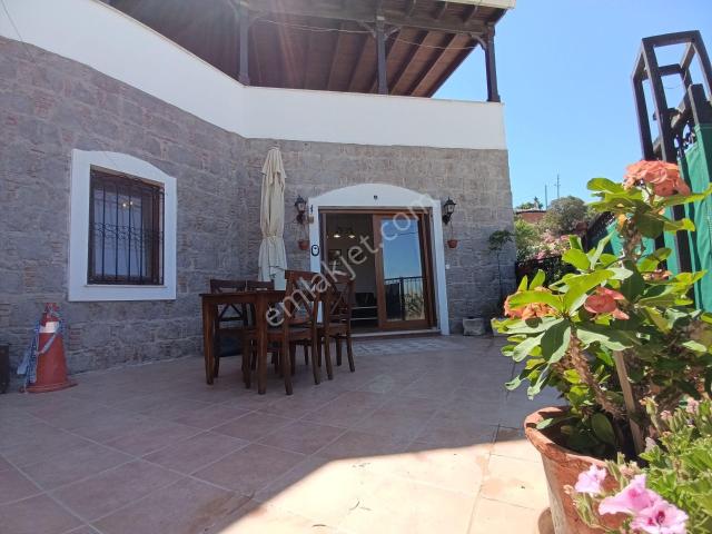 Bodrum Gürece Doğayla İç İçe Geniş 1+1 Temiz Eşyalı Sessiz Sakin Kiralık Bahçe Kat