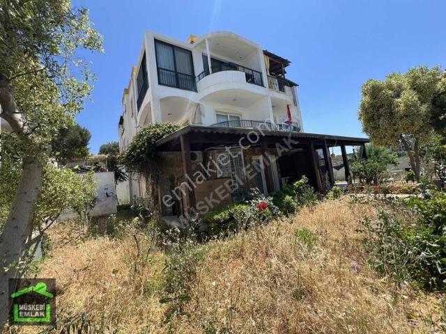 Bodrum Eskiçeşmede 3+1 Satılık Bahçeli Daire
