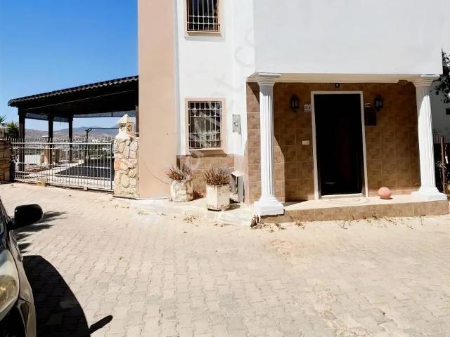 Bodrum Konacık Elit Sitede Satılık Mustakil Bahçeli Villa