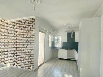 Bodrum Konacık Çırkan Mahallesinde Merkezi Konumda 3+1 Kiralık Üst Kat Daire