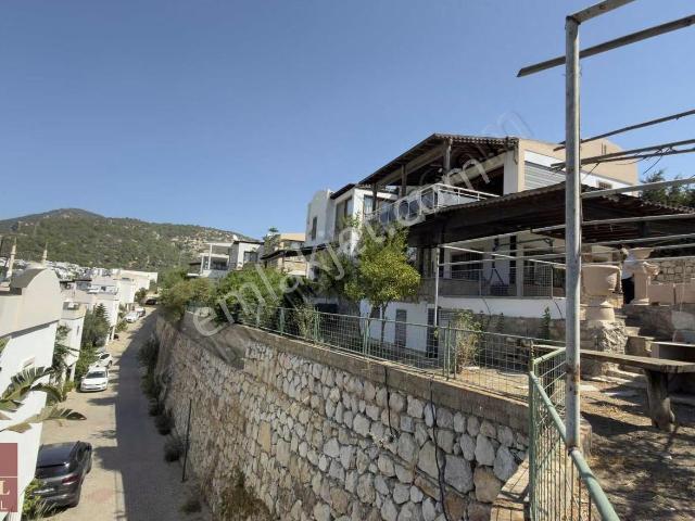 Bodrum Konacık Satılık Site İçi Müstakil 3+1 Villa
