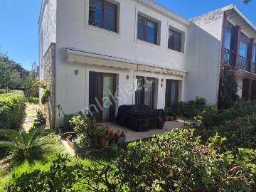 Bodrum Konacık'ta Site İçinde Sezonluk Eşyalı Kiralık Dubleks