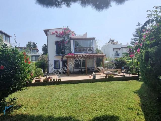 Bodrum Kadıkalesinde Avta Tatil Köyü İçinde Müstakil Villa