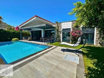 Bodrum, Muğla ili, Ege Bölgesi - Uüzme havuzu