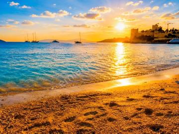 Bodrum Kumbahçe Deniz Manzaralı 2+1 Daire, Plaja 300m, Havuzlu