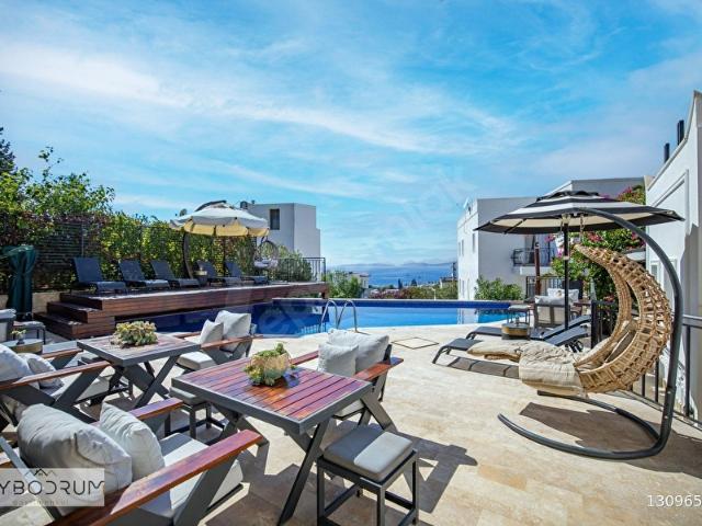 Bodrum Kumbahçe'de Muhteşem Kale Ve Deniz Manzaralı Butik Otel