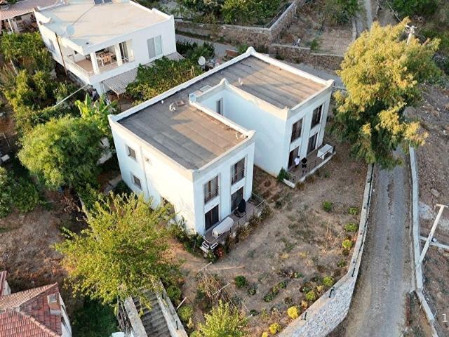 Bodrum Havaalanına Yakın Satılık Bahçeli Dubleks Villa