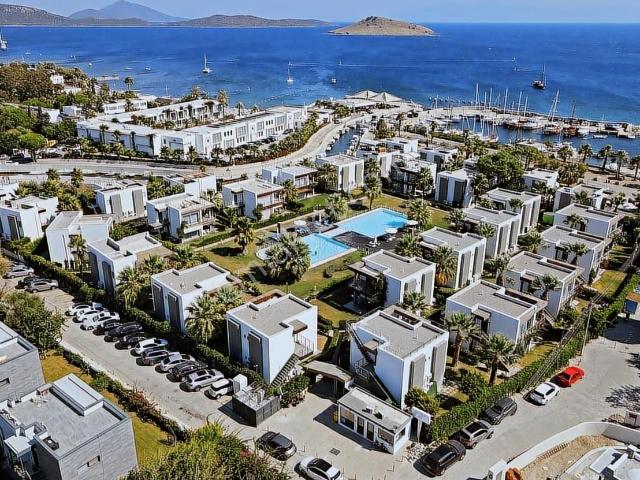 Bodrum Ortakent Bahçe Katı Denize Sıfır 2+1 Satılık Daire