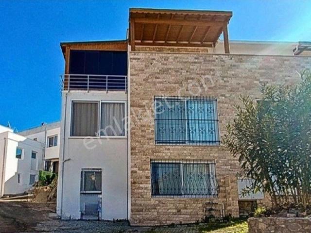 Bodrum Ortakent Köyiçi Satılık Bakımlı 3+1 Dubleks Daire