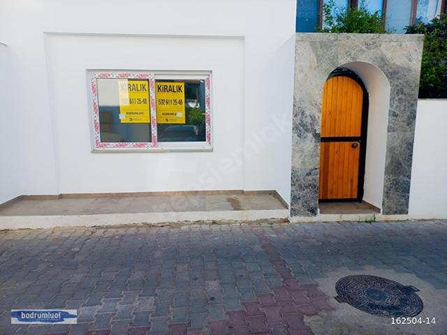 Bodrum Merkez Çarşı'da 3+1 Kiralık Boş yeni Bahçe katı