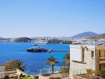 Bodrum Merkezde Kale Ve Deniz Manzaralı Kiralık 2+1 Daire